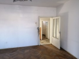 casa-in-zona-grivitei-cu-teren-de-1000-mp-8