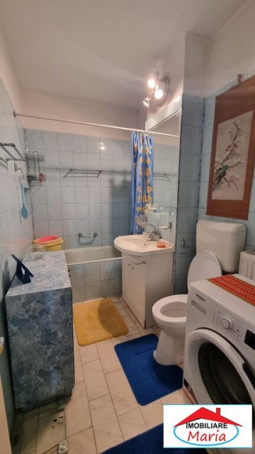 apartament-3-camere-de-inchiriat-in-centru-cu-garaj-3