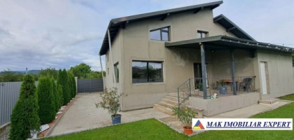 vand-vila-moderna-4-camere-cu-400-mp-teren-in-grui-campulung-muscel-arges