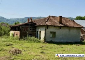 vand-3-corpuri-casa-5-camere-anexe-teren-3600-mp-badeni-stoenesti-arges-4