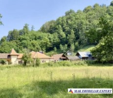 vand-3-corpuri-casa-5-camere-anexe-teren-3600-mp-badeni-stoenesti-arges-5