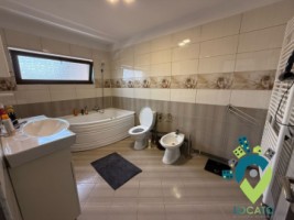 casa-moderna-de-vanzare-zona-8-martie-ploiesti-11