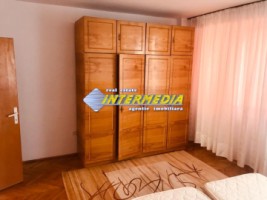 apartament-3-camere-de-inchiriat-centru-mobilat-si-utilat-12