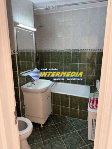 apartament-2-camere-decomandat-de-vanzare-etaj-2-finisat-complet-alba-iulia-1