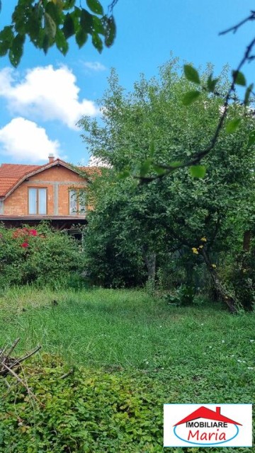 casa-parter-si-mansarda-zona-unirii-dara-cu-teren