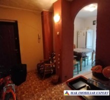 vand-apartament-cu-4-camere-confort-1-parter-apa-sarata-campulung-muscel-arges-5