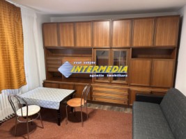 apartament-2-camere-decomandat-de-inchiriat-in-cetate-zona-bulevard-mobilat-6