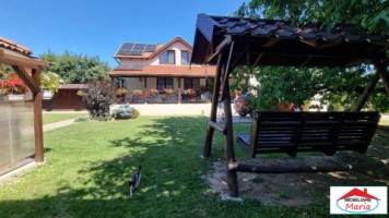 casa-finisata-in-lazuri-cu-teren-1452-mp-1