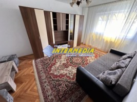 de-inchiriat-apartament-3-camere-decomandat-mobilat-si-utilat-in-alba-iulia-24