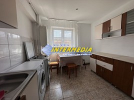 de-inchiriat-apartament-3-camere-decomandat-mobilat-si-utilat-in-alba-iulia-23