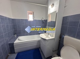 de-inchiriat-apartament-3-camere-decomandat-mobilat-si-utilat-in-alba-iulia-35