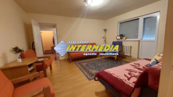apartament-cu-doua-camere-de-inchiriat-in-zona-cetate-closca-alba-iulia-mobilat-complet-1