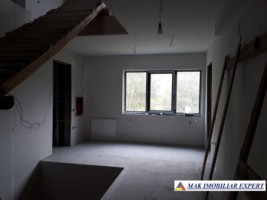 vand-vila-pensiune-10-camere-teren-2478-mp-in-satic-rucar-arges-44