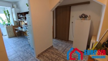 apartament-2-camere-decomandate-in-sibiu-ciresica-8