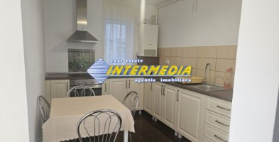 apartament-3-camere-de-inchiriat-zona-centru-mobilat-si-utilat