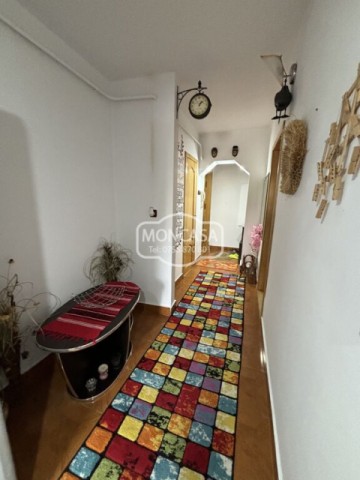 apartament-2-camere-zona-primaverii-etaj-1-2