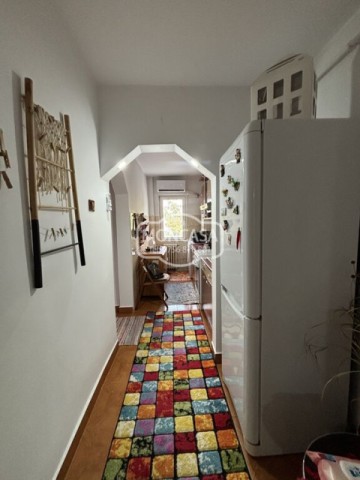 apartament-2-camere-zona-primaverii-etaj-1-4