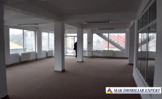 bloc-d-p-e1-e2-birouri-spatiu-comercial-teren-250-mp-pitesti-8