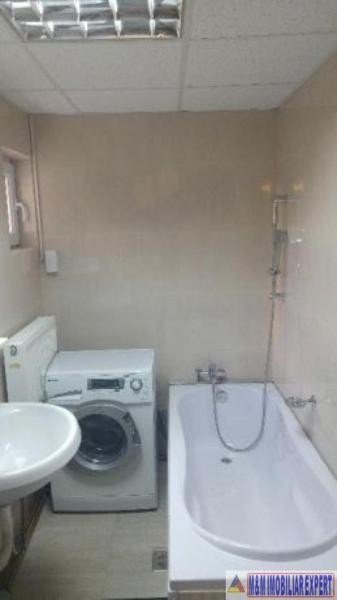 de-inchiriat-apartament-2-camere-la-casa-flamanda-campulung-muscel-arges-7