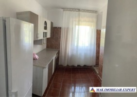 vandut-apartament-3-camere-cf-3-et-24-campulung-6