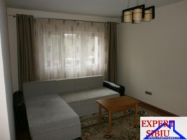inchiriez-apartament-2-camere-decomandat-zona-valea-aurie-1