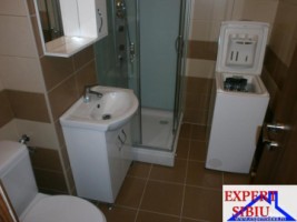 inchiriez-apartament-2-camere-decomandat-zona-valea-aurie-5
