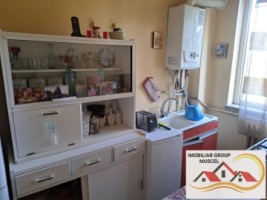 vanzare-apartament-confort-1-cu-3-camere-etaj-3-pret-45000-euro-negociabil-visoi-bloc-de-caramida-ap-decomandat-4