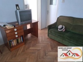 vanzare-apartament-confort-1-cu-3-camere-etaj-3-pret-45000-euro-negociabil-visoi-bloc-de-caramida-ap-decomandat-8