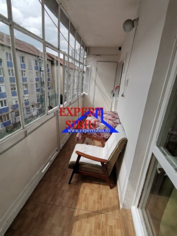 inchiriez-apartament-2-camere-decomandatzona-centrala-8