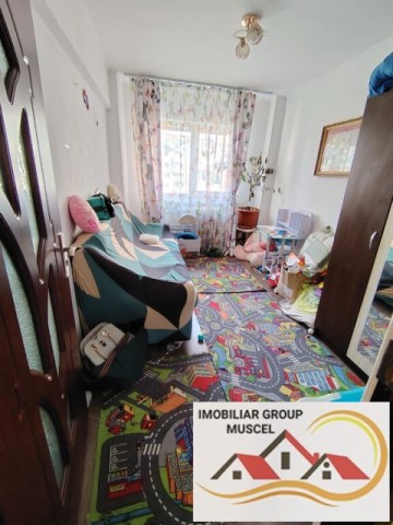 vanzare-apartament-3-camere-la-et-1-cu-suprafata-de-74-mpspre-rasarit-in-zona-maal-campulung-la-pretul-de-59000-euro-negociabil-3