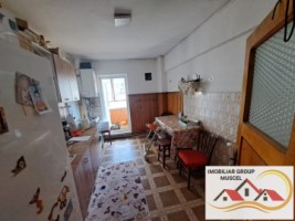 vanzare-apartament-3-camere-la-et-1-cu-suprafata-de-74-mpspre-rasarit-in-zona-maal-campulung-la-pretul-de-59000-euro-negociabil-6
