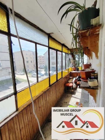 vanzare-apartament-3-camere-la-et-1-cu-suprafata-de-74-mpspre-rasarit-in-zona-maal-campulung-la-pretul-de-59000-euro-negociabil-15