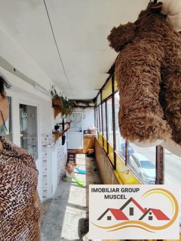 vanzare-apartament-3-camere-la-et-1-cu-suprafata-de-74-mpspre-rasarit-in-zona-maal-campulung-la-pretul-de-59000-euro-negociabil-14