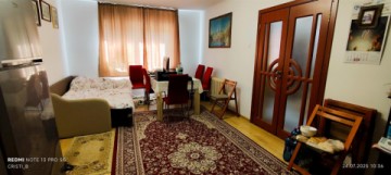 vand-vila-compusa-din-3-apartamente-5