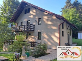 vanzare-vila-intr-o-zona-deosebita-in-dragoslavele-cu-suprafata-de-378-mpsi-teren-2533mp-la-pretul-de-270000-euro-negociabil-se-vinde-mobilata-3