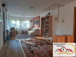 vanzare-vila-intr-o-zona-deosebita-in-dragoslavele-cu-suprafata-de-378-mpsi-teren-2533mp-la-pretul-de-270000-euro-negociabil-se-vinde-mobilata-11