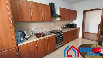 casa-individuala-4-dormitoare-garaj-teren-1457-mp-in-sibiu-mohu-3