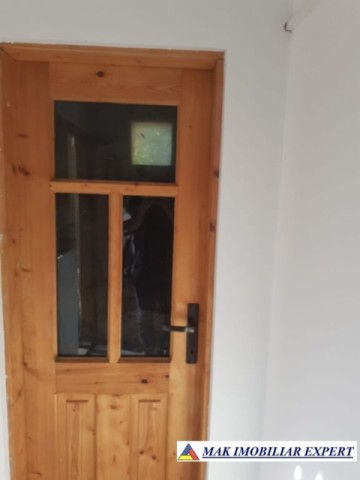 apartament-garsoniera-la-casa-centru-valea-doftanei-prahova-oferta-unica-29