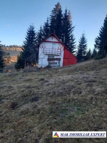 cabana-la-munte-3-camere-teren-588-mp-dealul-sasului-damboviciara-arges-2