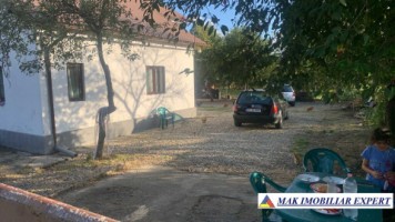 vila-4-camere-cu-teren-1000-mp-de-vanzare-in-apa-sarata-campulung-muscel-arges-48