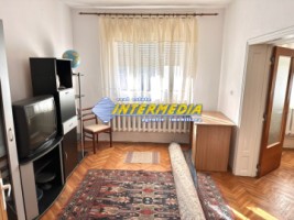 de-vanzare-casa-4-camere-cu-teren-1430-mp-alba-iulia-cu-toate-utilitatile-1