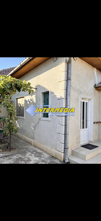 de-vanzare-casa-4-camere-cu-teren-1430-mp-alba-iulia-cu-toate-utilitatile-9