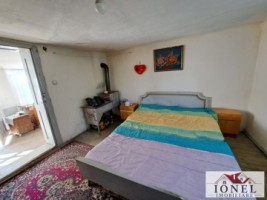 casa-de-vanzare-cu-46774-mp-teren-in-zona-vintu-de-jos-7
