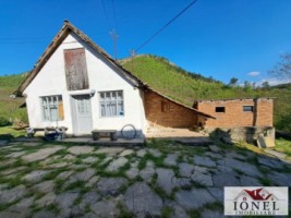 casa-de-vanzare-cu-46774-mp-teren-in-zona-vintu-de-jos-4
