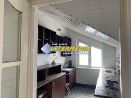 spatiu-comercial-de-inchiriat-cu-hala-de-180-mp-in-alba-iulia-cu-curte-250-m-2