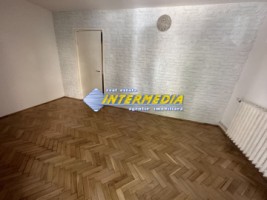 spatiu-comercial-birou-51-mp-alba-iulia-zona-cetate-2