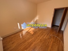 apartament-cu-3-camere-decomandat-de-inchiriat-alba-iulia-zona-cetate-25