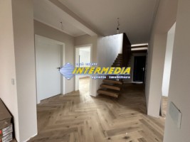 casa-noua-p1-cu-550-mp-teren-3-bai-4-dormitoare-garaj-finisata-interior-si-mobila-bucatarie-in-ighiu-8