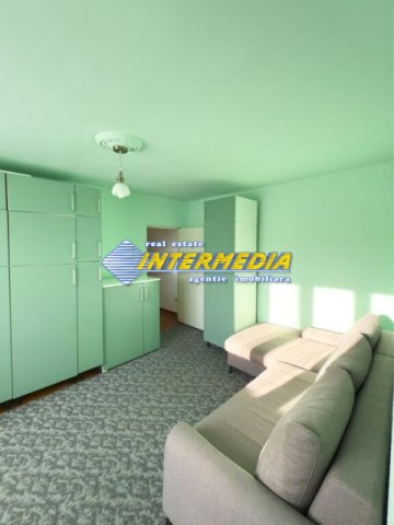 garsoniera-de-vanzare-in-cetate-35-mp-mobilata-1