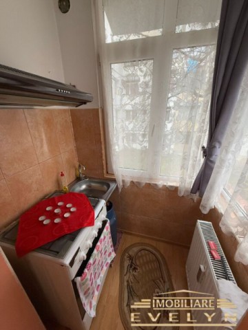 apartament-2-camere-etaj-1-zona-parcul-tineretului-profi-pret-230-euro-6